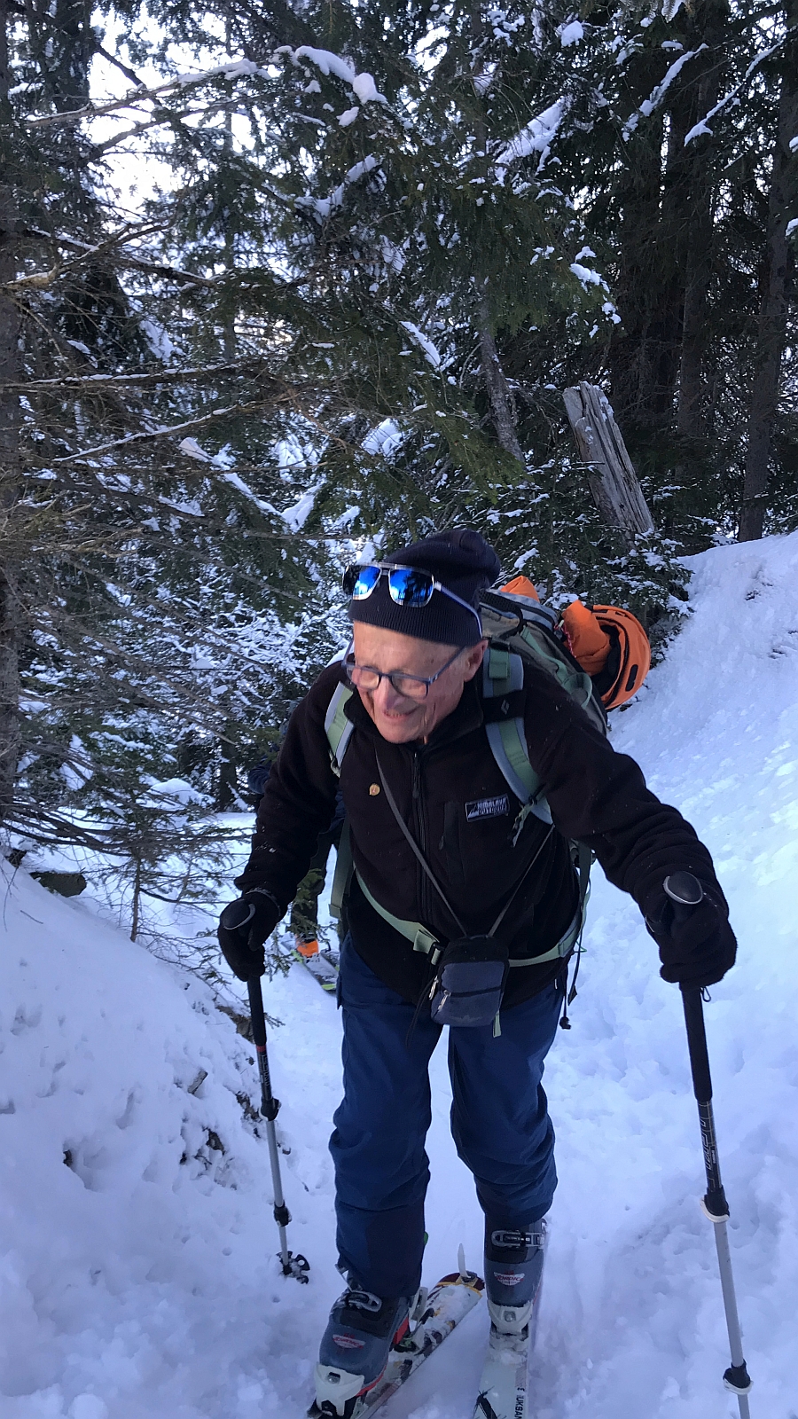 09_12. Feb 22_G Skitour Walighuerli (145).jpg